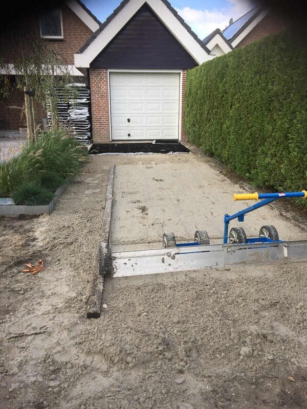 vlakken met strakvlakapparaat